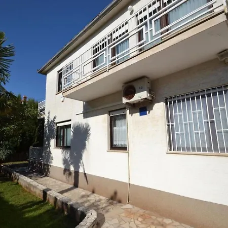 Ruza - Comfortable 2 Bedrooms Zadar